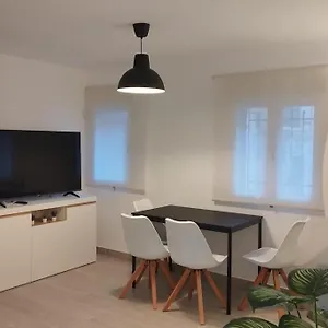  Apartamento Moderno A 1km De España